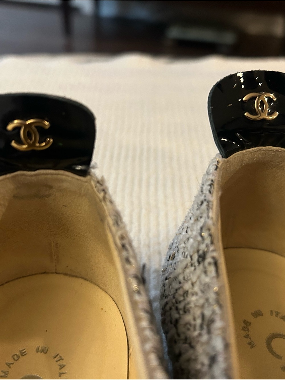 CHANEL Beige Tweed Loafers with Black Patent Cap Toe and Gold Chain Medallions - Picture 6 of 8